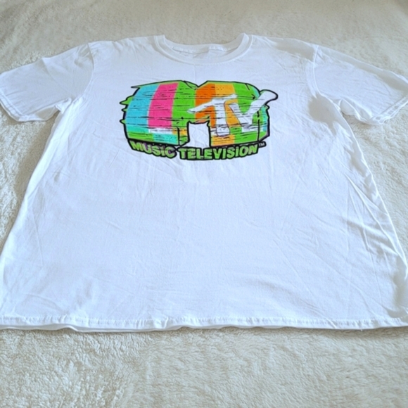 MTV🎶📺 Logo Graphic Tee👕 - NWT - Picture 7 of 10